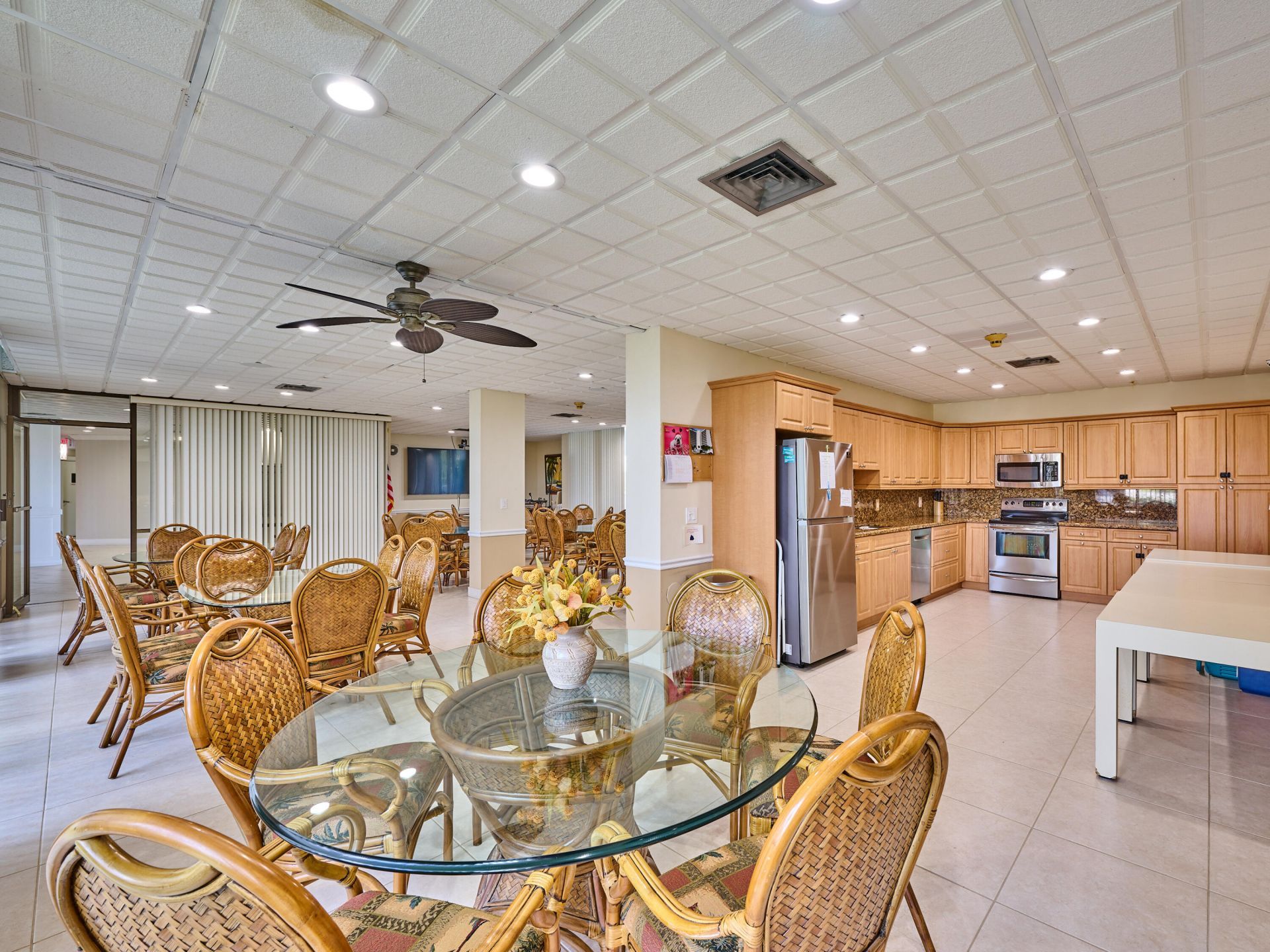 336 Golfview Road, Unit 605, North Palm Beach, FL 33408 Photo