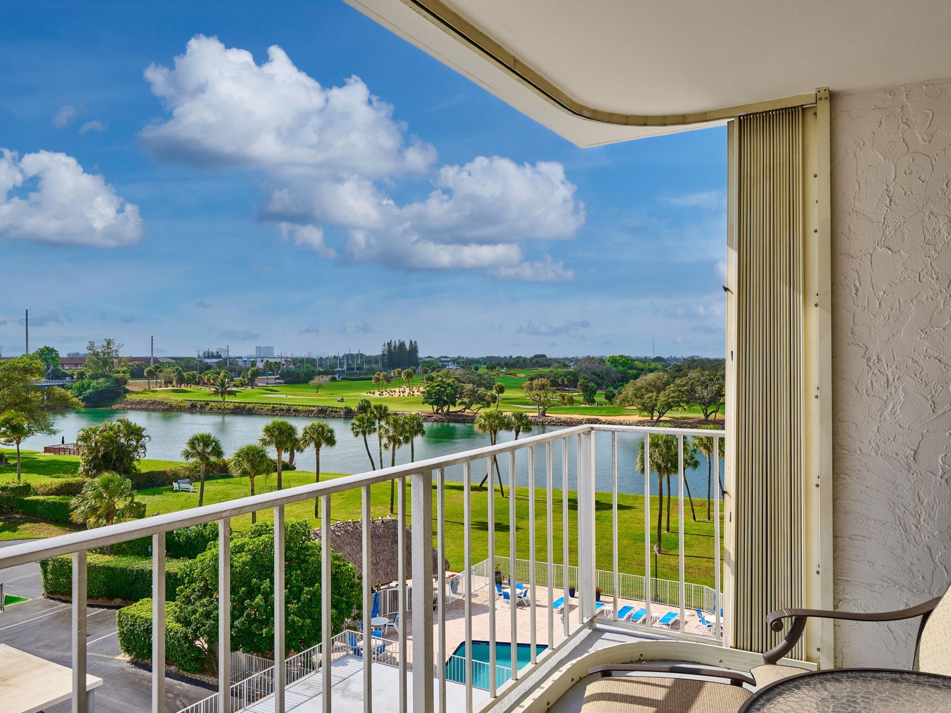 336 Golfview Road, Unit 605, North Palm Beach, FL 33408 Photo