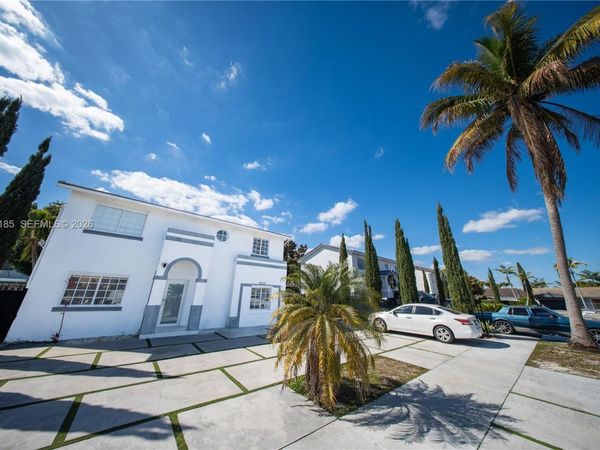 18004 SW 154th Ave , Miami, FL 33187