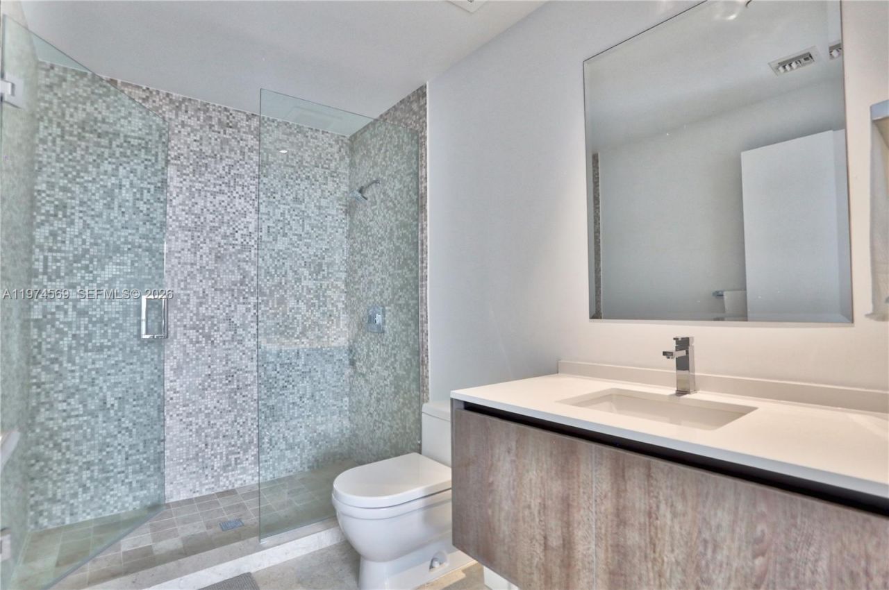 88 SW 7th St , Unit 3805, Miami, FL 33130 Photo