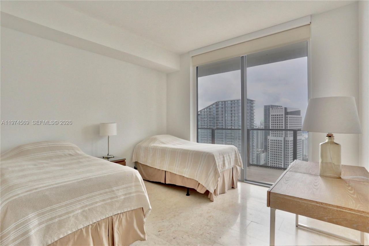 88 SW 7th St , Unit 3805, Miami, FL 33130 Photo