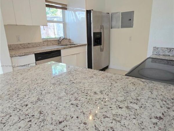 5715 NW 6th Ave, Miami, FL 33127