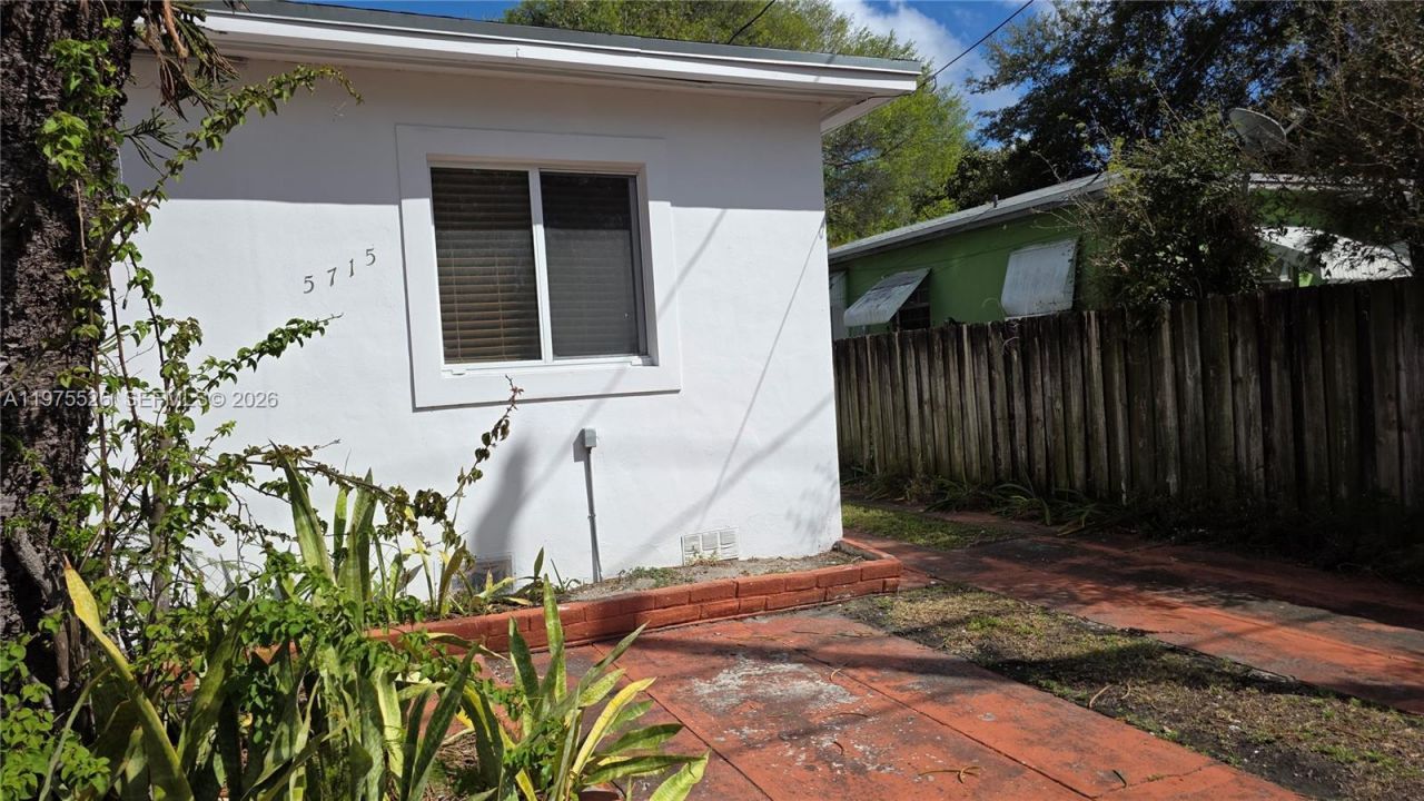5715 NW 6th Ave, Miami, FL 33127 Photo