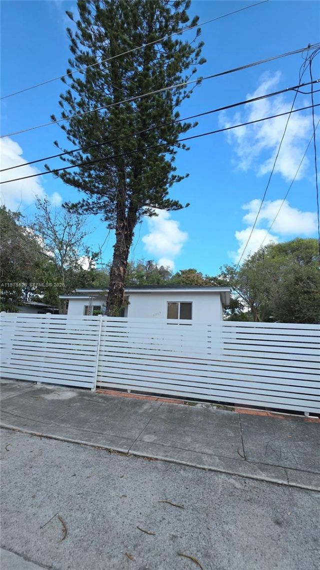 5715 NW 6th Ave, Miami, FL 33127 Photo