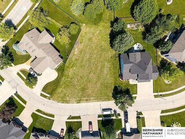 15114 Gilder Avenue, Bennington, NE 68007