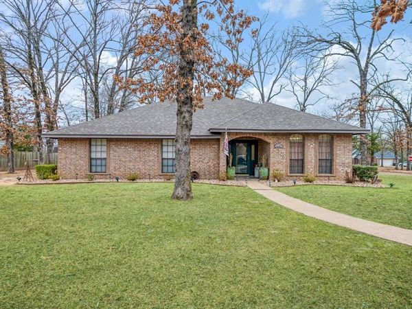 4145 Sleepy Hollow, Reno, TX 75462