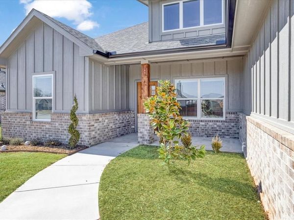 504 Courtney Drive , Sherman, TX 75092