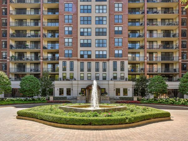 55 W Delaware Place, Unit 1101, Chicago, IL 60610
