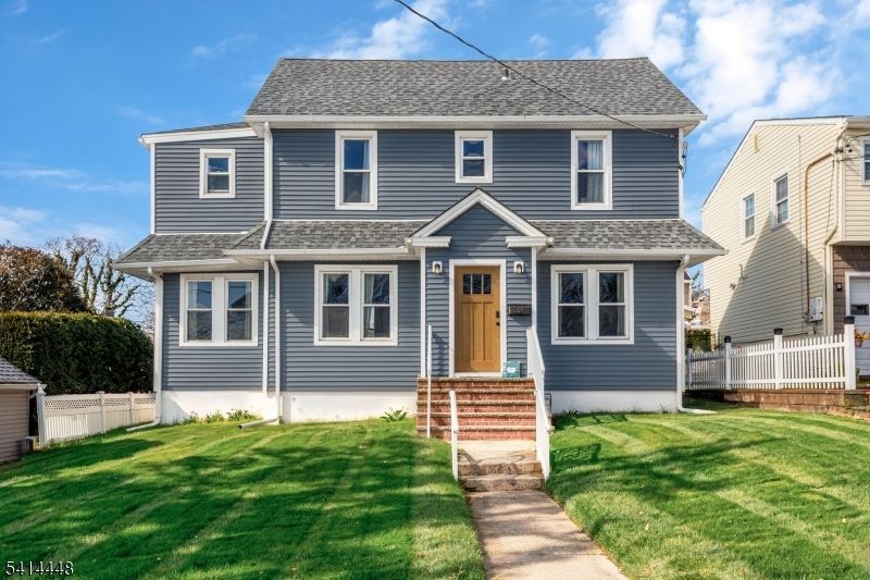 51 Dartmouth St, Edison, NJ 08837 Main Photo