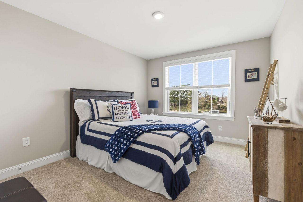 440 Mikita Dr. Photo 33