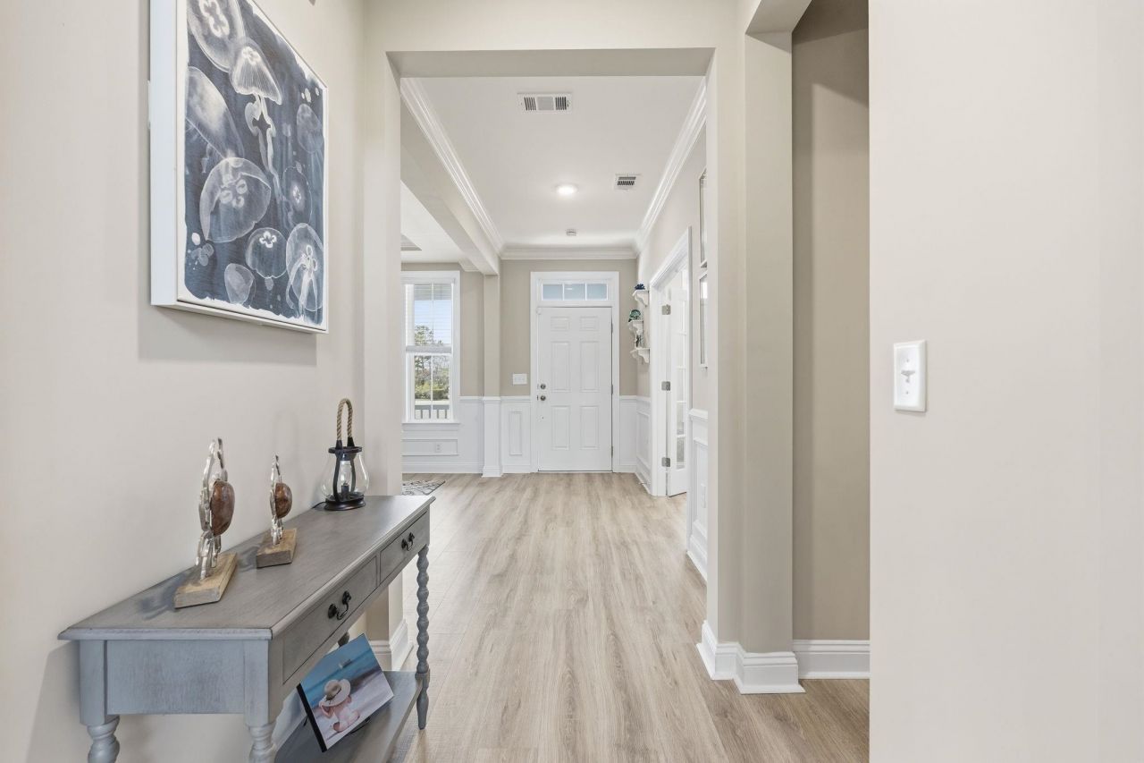 440 Mikita Dr. Photo 40