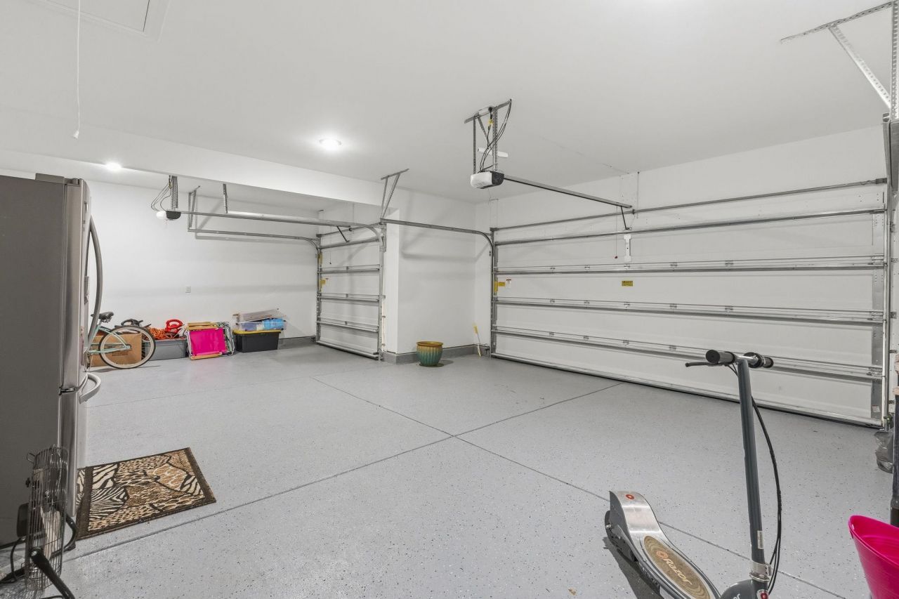 440 Mikita Dr. Photo 45