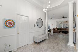 2450 Windmill Way photo 4