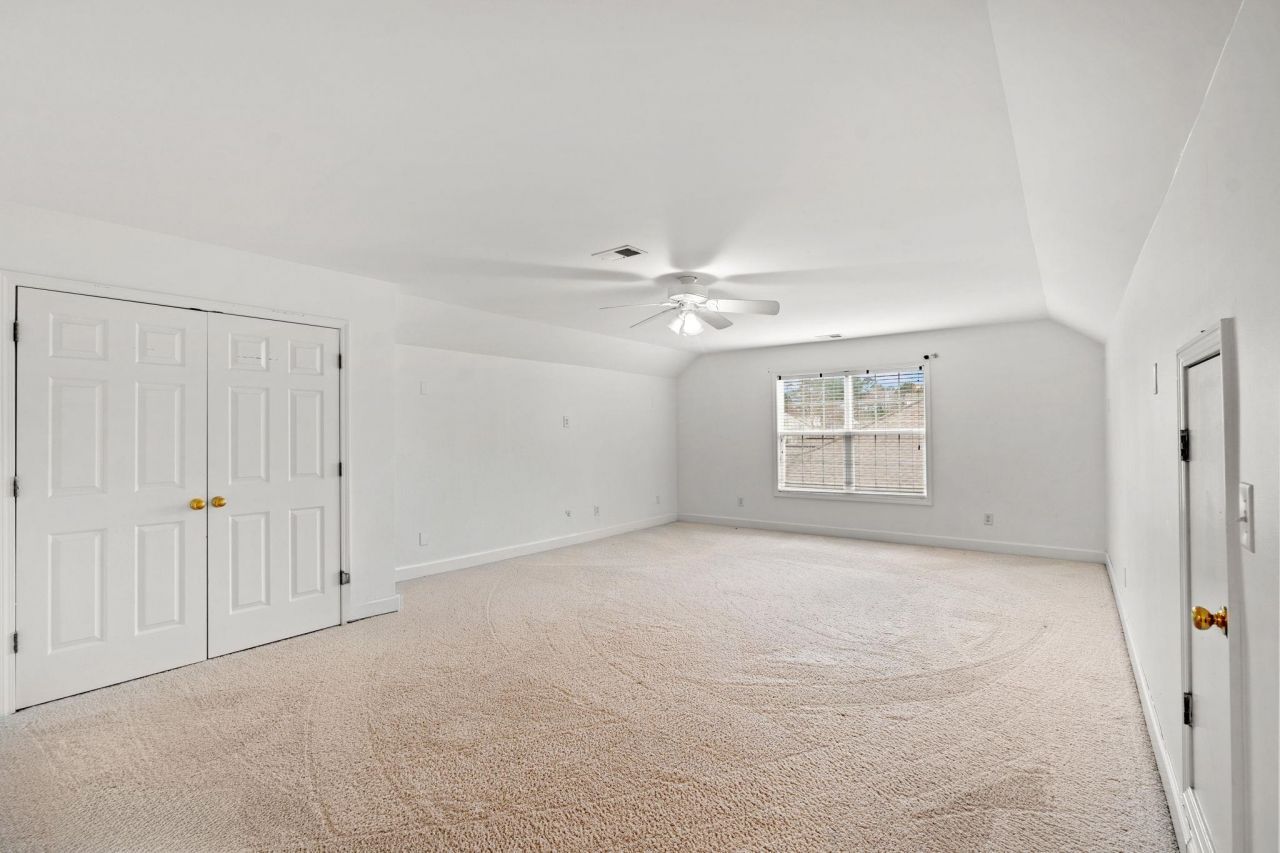 2450 Windmill Way  Photo 34