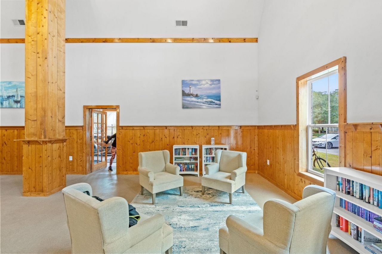 2450 Windmill Way Photo 45