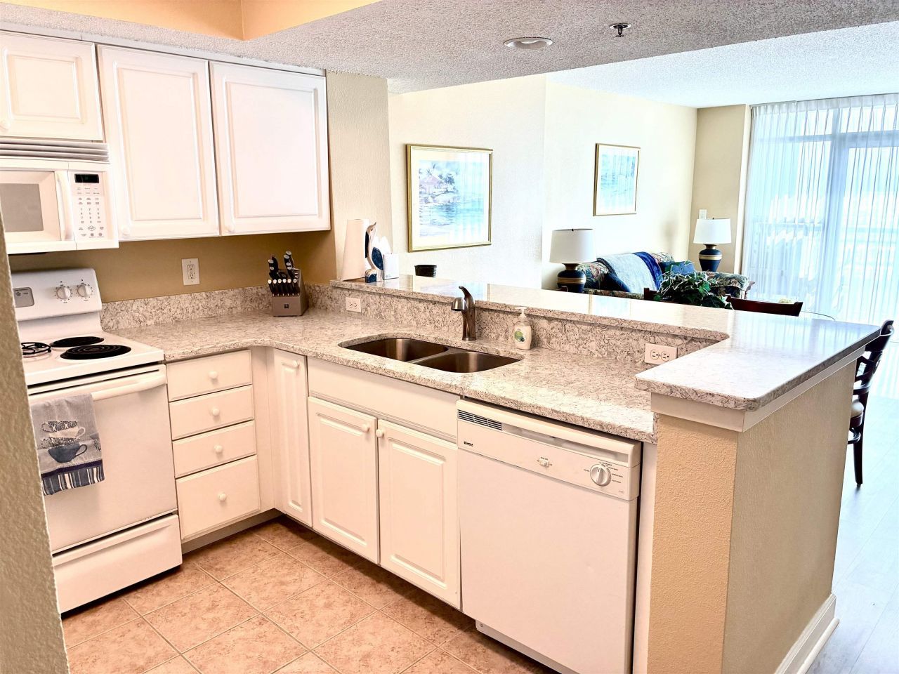 2504 Ocean Blvd. N  Photo 12