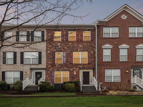 8644 Gauphin Pl , Nashville, TN 37211