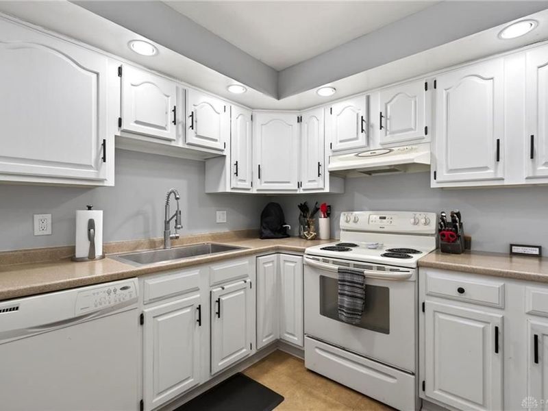 60 Rosewood Drive, Springboro, OH 45066 Photo 21