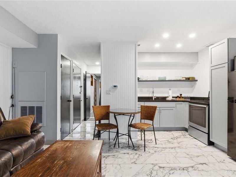 7815 N Main, Unit 24, Dayton, OH 45415 Photo 10