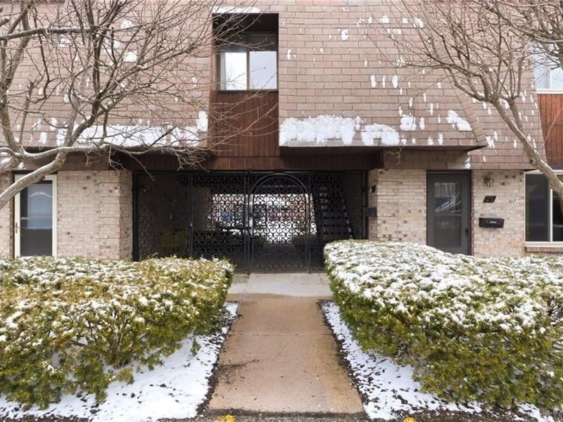 7815 N Main, Unit 24, Dayton, OH 45415 Photo 4