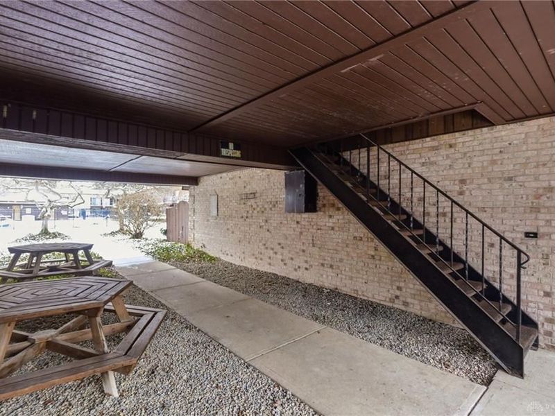 7815 N Main, Unit 24, Dayton, OH 45415 Photo 5