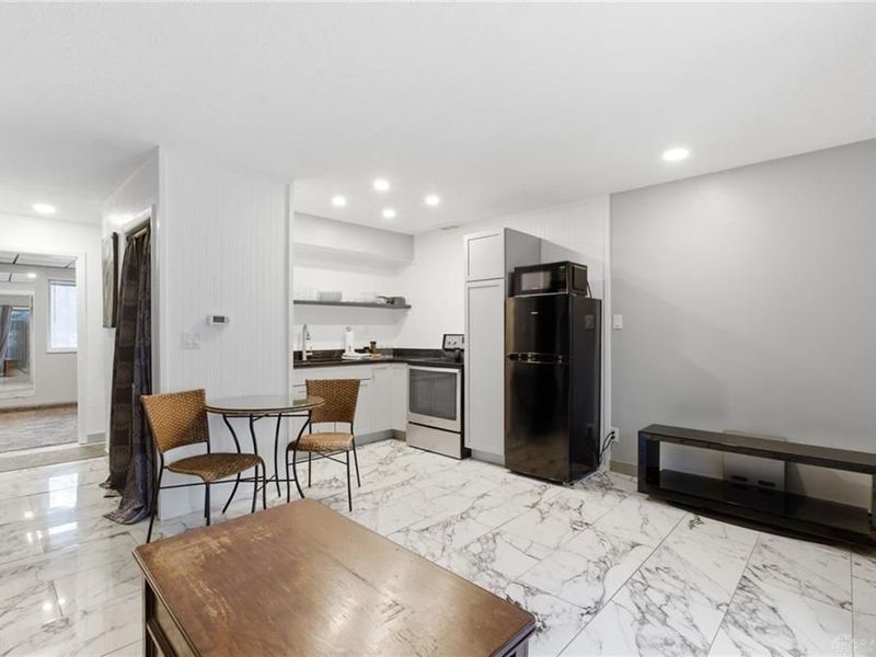 7815 N Main, Unit 24, Dayton, OH 45415 Photo 8