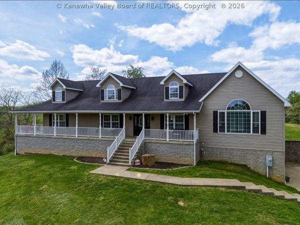 201 Fawn Lane, Tornado, WV 25177