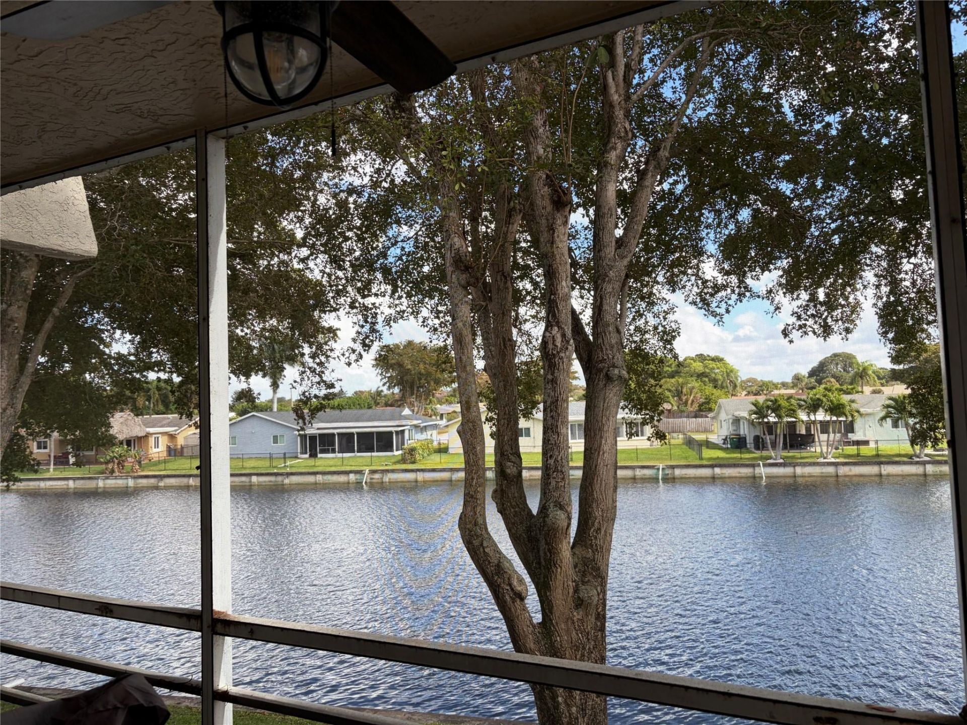 9330 Lime Bay Boulevard, Unit 208, Tamarac, FL 33321 Photo