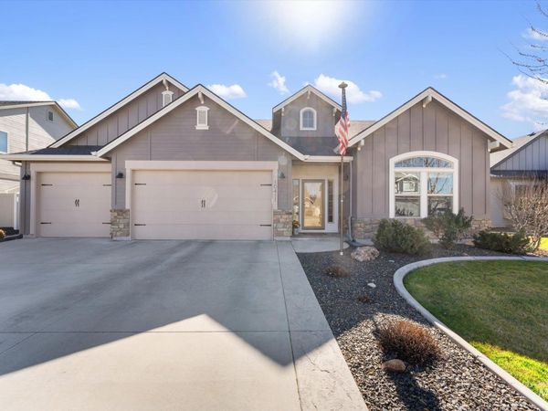 10411 Fallow Field St., Nampa, ID 83687