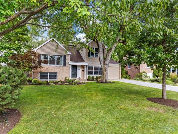 40 Williamsburg Road , Evanston, IL 60203