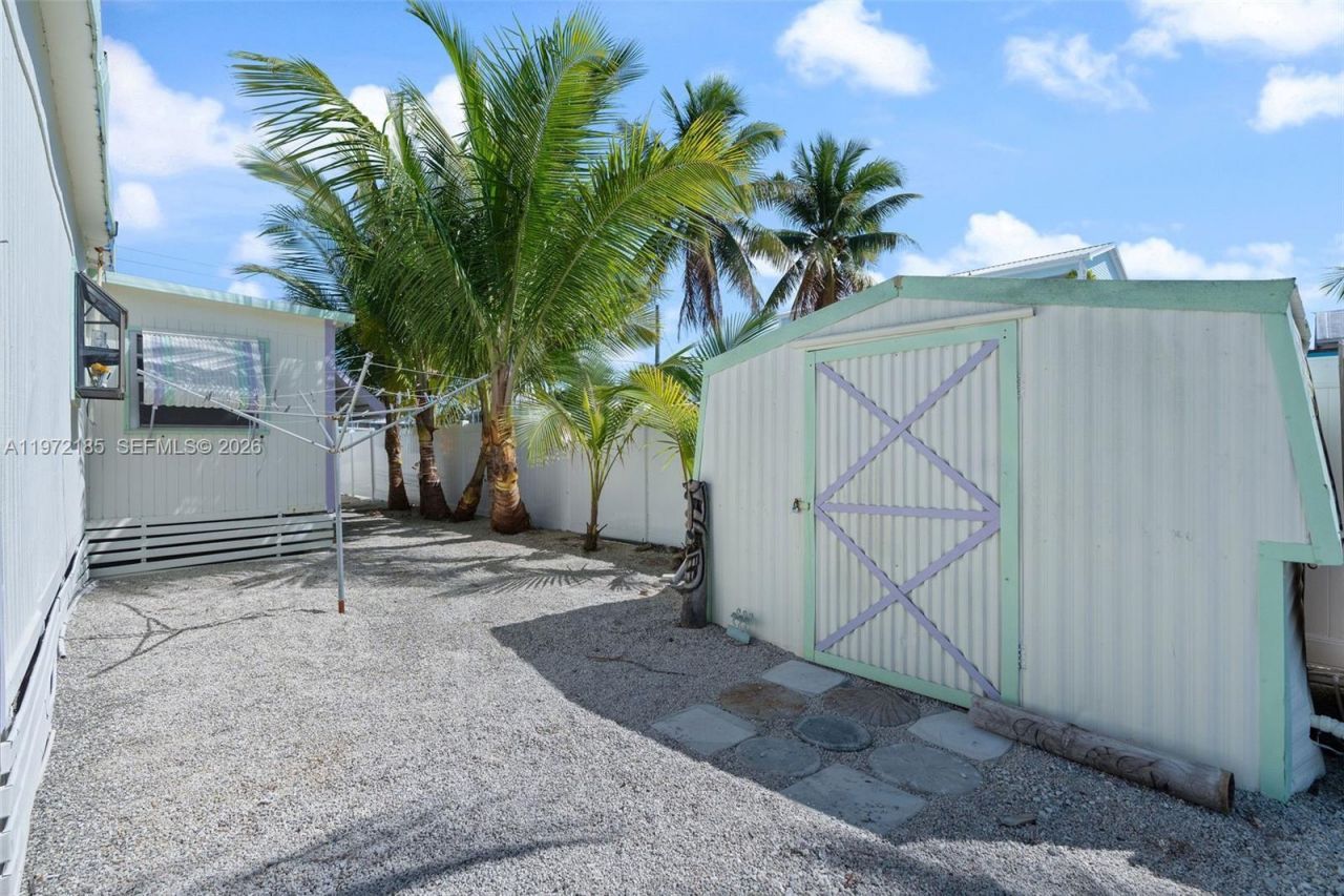 246 Lower Matecumbe Rd, Key Largo, FL 33037 Photo