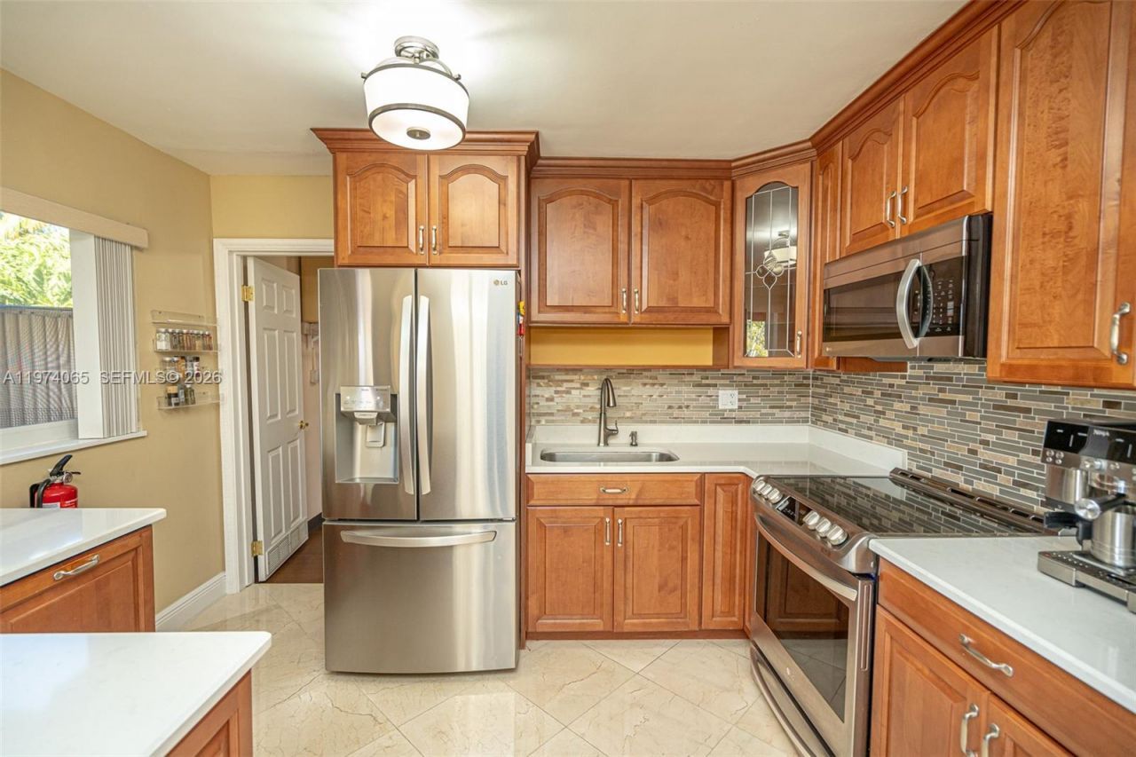 4600 SW 104th Ave, Miami, FL 33165 Photo