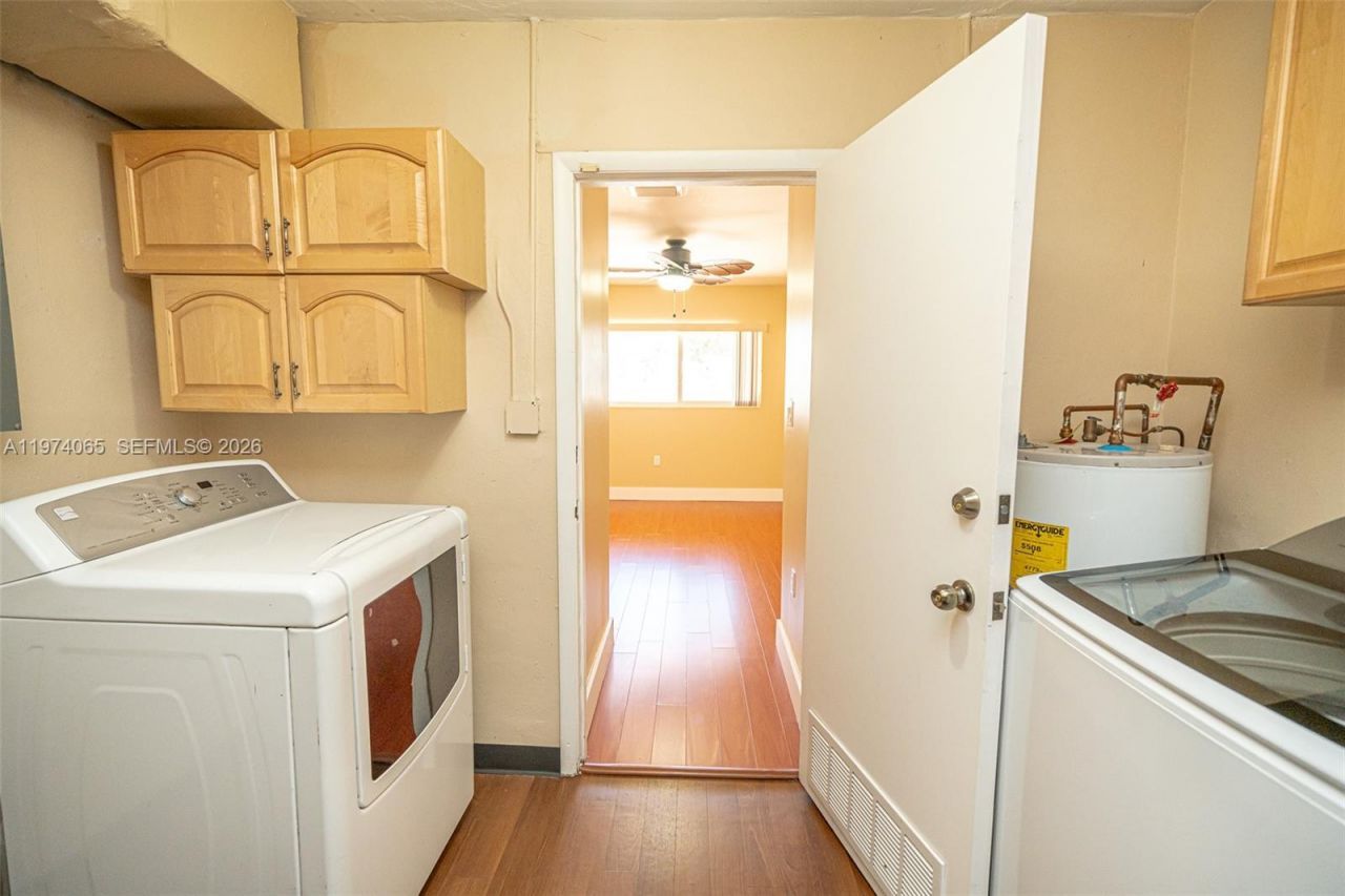 4600 SW 104th Ave, Miami, FL 33165 Photo