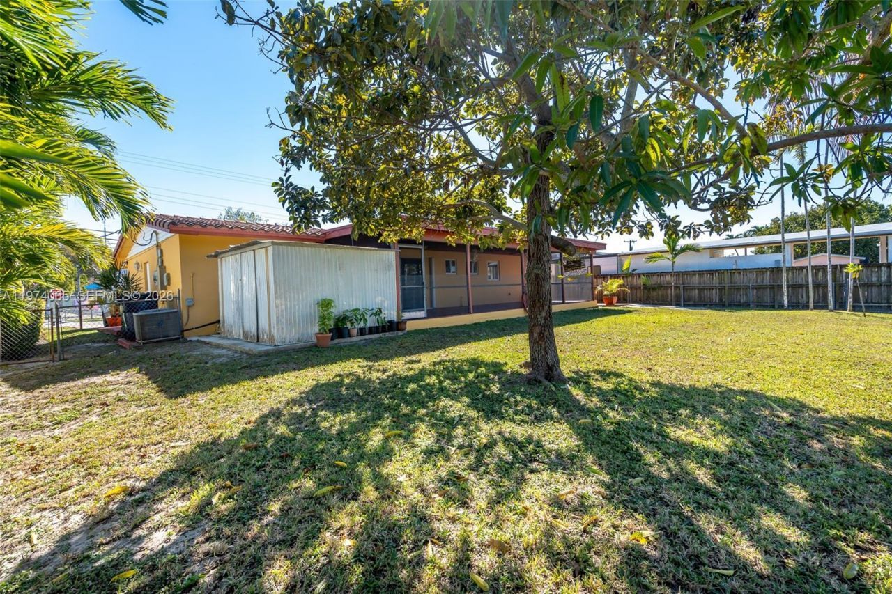 4600 SW 104th Ave, Miami, FL 33165 Photo