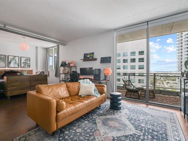 690 SW 1st Ct , Unit 2730, Miami, FL 33130