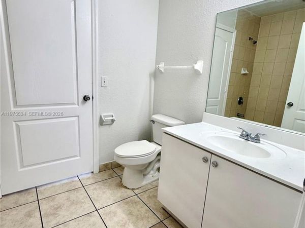 8851 NW 112th Ave, Unit 219, Doral, FL 33178