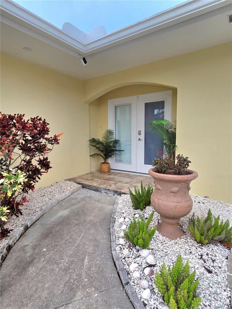 1978 Roseate Ln, Sanibel, FL 33957 Photo