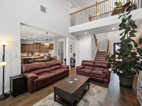 2685 Venice Drive, Unit 5, Grand Prairie, TX 75054