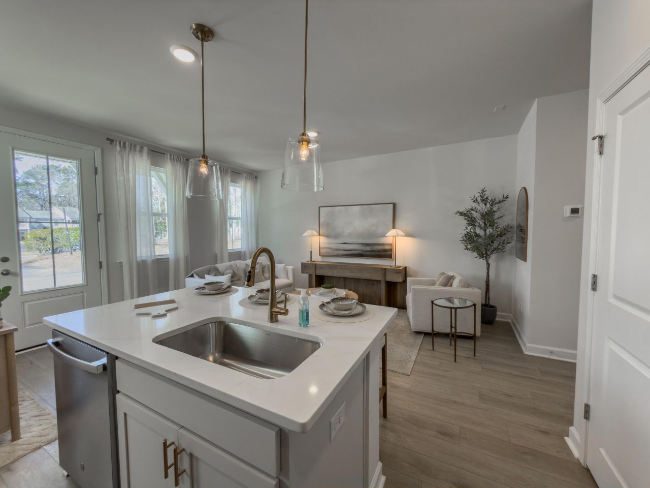 451 Martins Creek Boulevard Photo 5