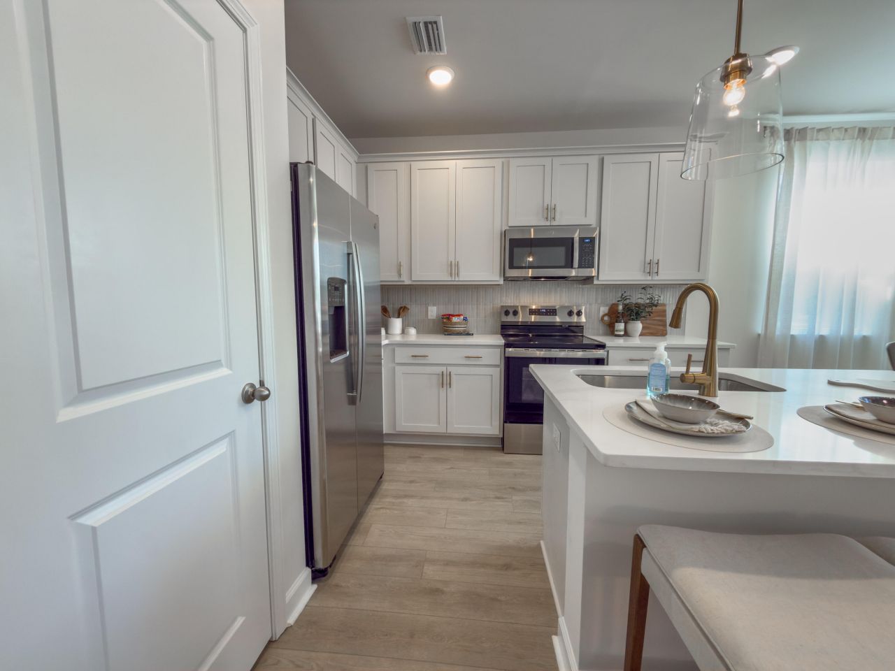 467 Martins Creek Boulevard Photo 6