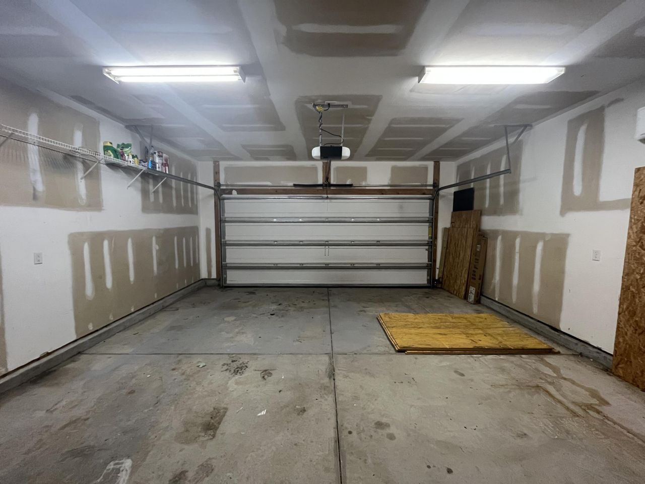 242 Medford Drive Photo 17