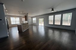 242 Medford Drive photo 4