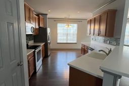 242 Medford Drive photo 4