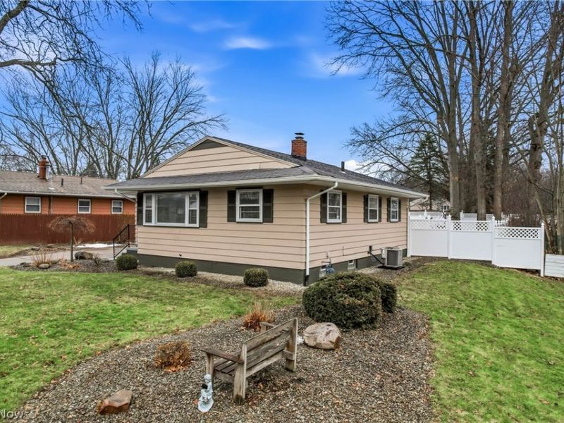 1323 Old Forge Road, Niles, OH 44446 Photo 2