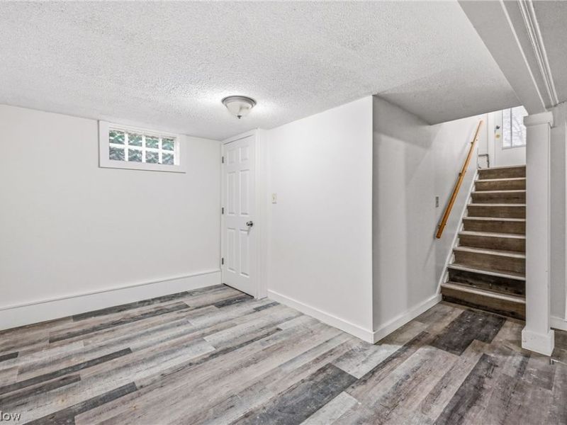 1323 Old Forge Road, Niles, OH 44446 Photo 38