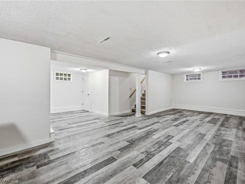 1323 Old Forge Road, Niles, OH 44446 Photo 39