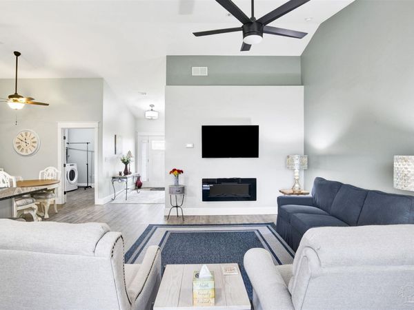 2549 Santa Rosa Dr, Lillian, AL 36549