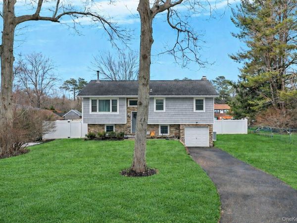 39 Joseph Place , Nesconset, NY 11767