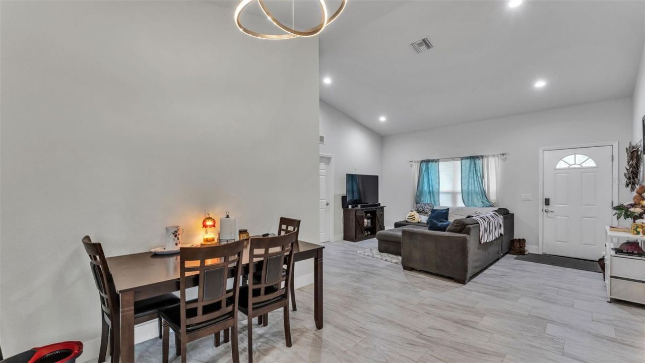 6503 Burkett Avenue, Sebring, FL 33875 Photo