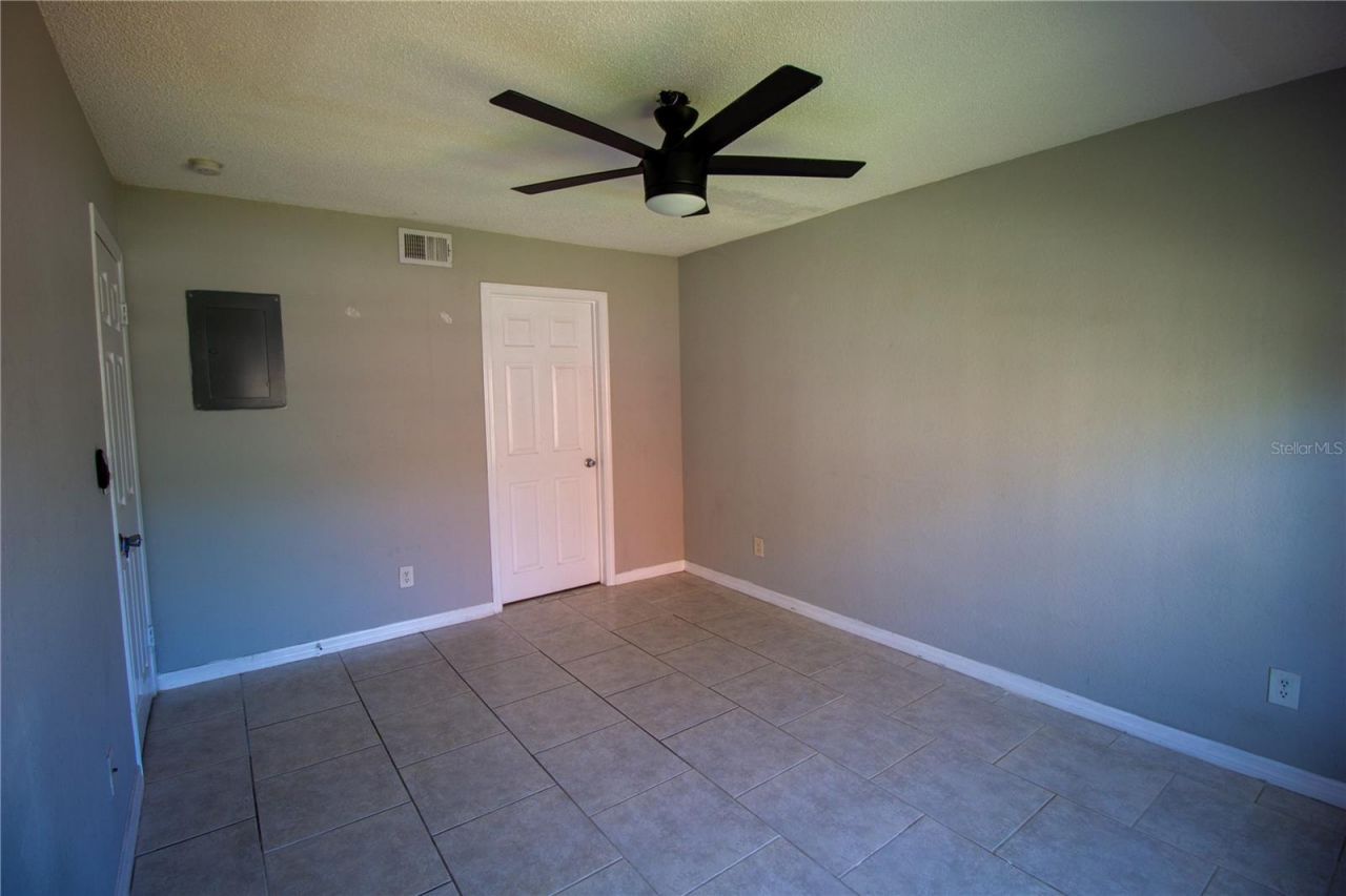 10200 Gandy Boulevard N, Unit 402, Saint Petersburg, FL 33702 Photo
